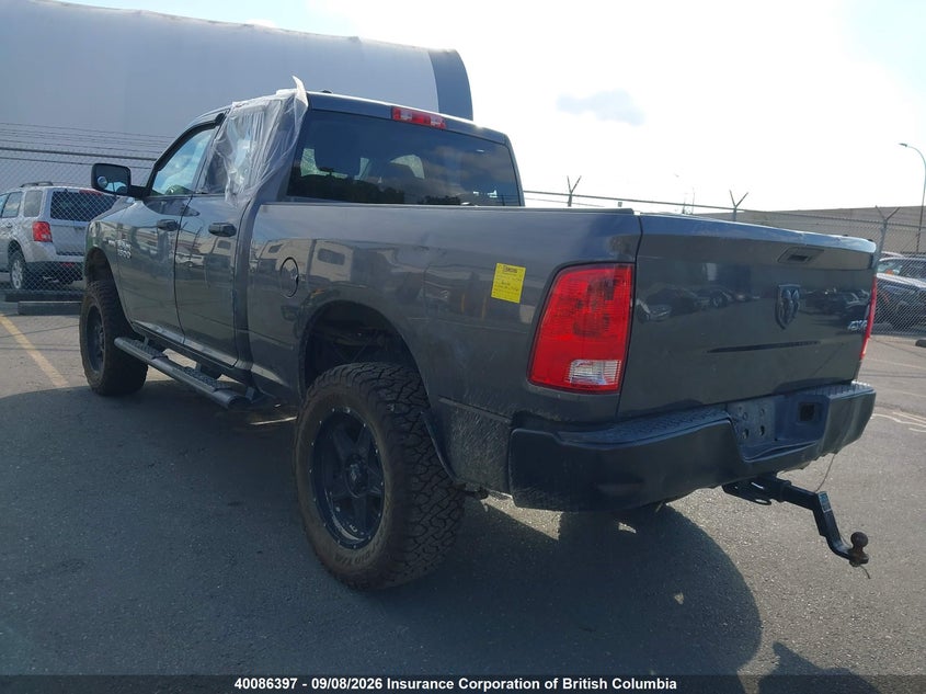 2017 RAM 1500 PICKUP 5.7L V-8 VVT, 395HP