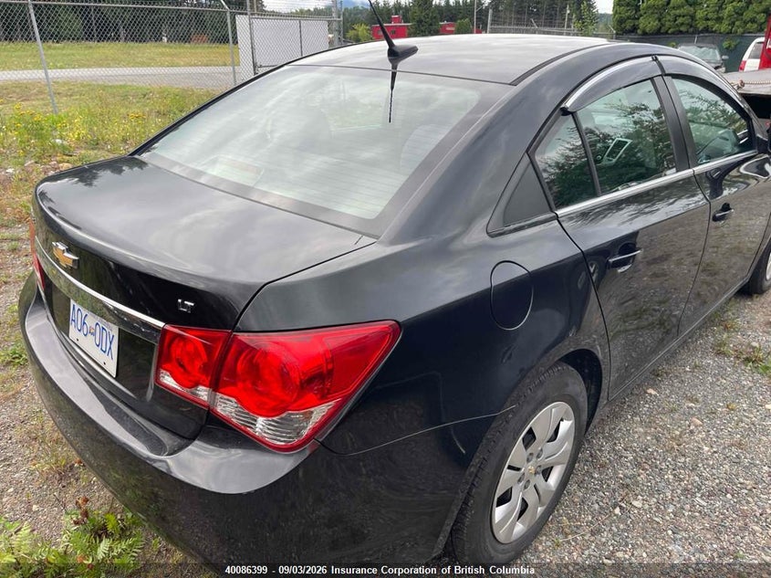 Vin: 1g1pc5sb3e7105561, lot: 30104849, chevrolet cruze 20143
