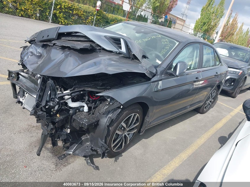 2013 Toyota Prius, Front, IAAI, VIN JTDKN3DU2D5628918 — photo 2