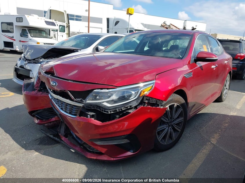 2019 Kia Optima, Front, IAAI, VIN 5XXGU4L37KG355183 — photo 2