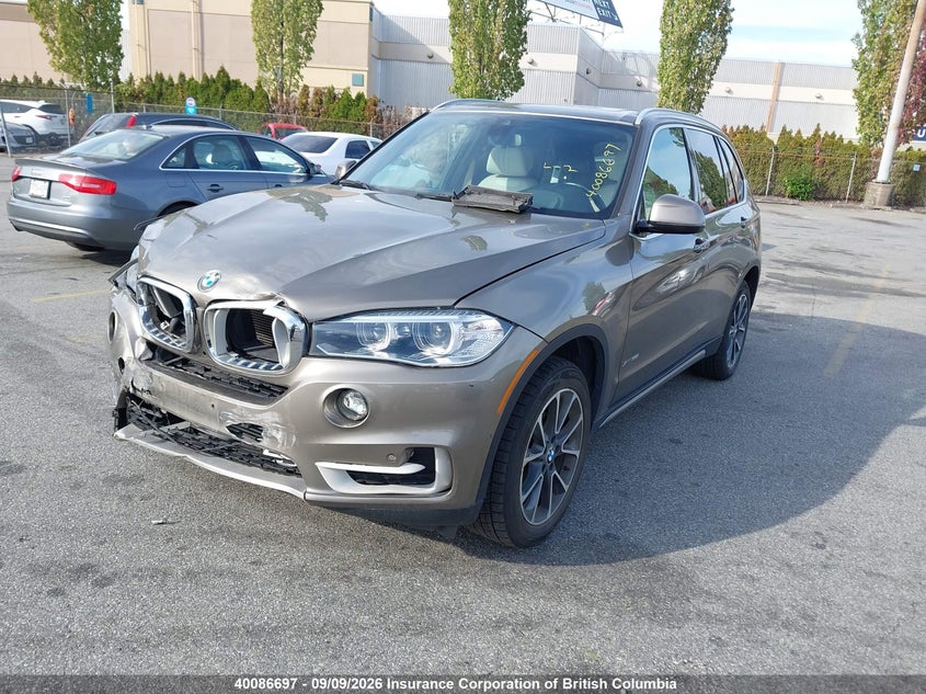 Vin: 5uxkr0c55h0u50078, lot: 30105248, bmw x5 20172