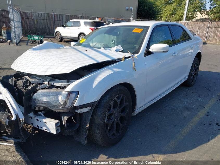 Vin: 2c3ccasg9ph561280, lot: 30105348, chrysler 300 touring l 20232