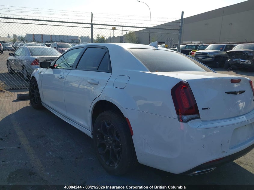 Vin: 2c3ccasg9ph561280, lot: 30105348, chrysler 300 touring l 20233