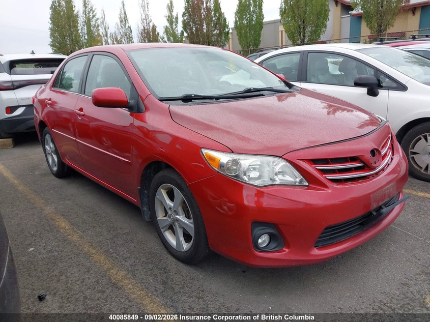 Vin: 2t1bu4eexdc011737, lot: 30105437, toyota corolla s/le 2013 img_1