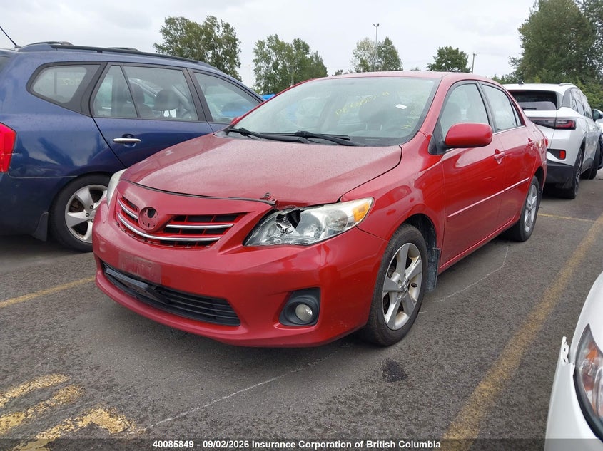 Vin: 2t1bu4eexdc011737, lot: 30105437, toyota corolla s/le 20132