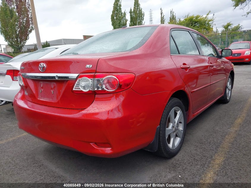 Vin: 2t1bu4eexdc011737, lot: 30105437, toyota corolla s/le 20134