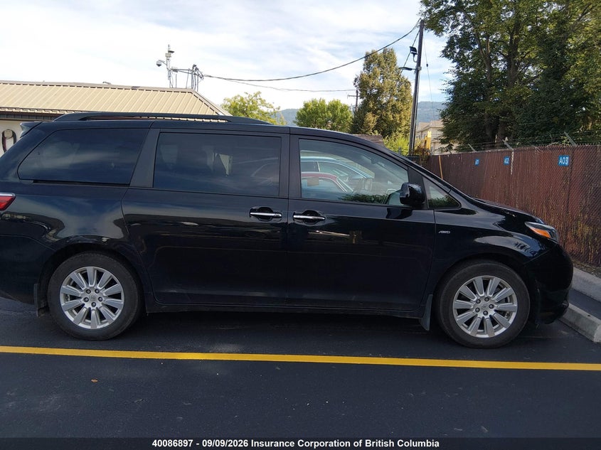2017 TOYOTA SIENNA VAN 3.5L V-6 DI, DOHC, VVT, 296HP