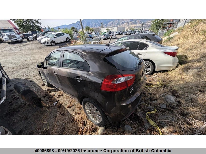 Vin: knadn5a39e6934054, lot: 30105521, kia rio ex 20143