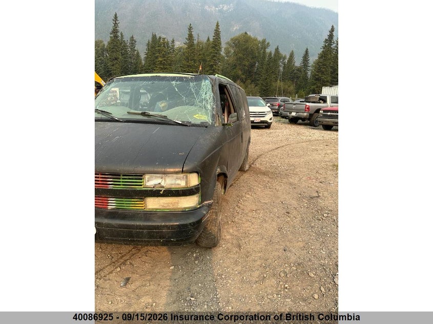 2009 Chevrolet Traverse, Rollover, IAAI, VIN 1GNEV23D79S180457 — photo 2