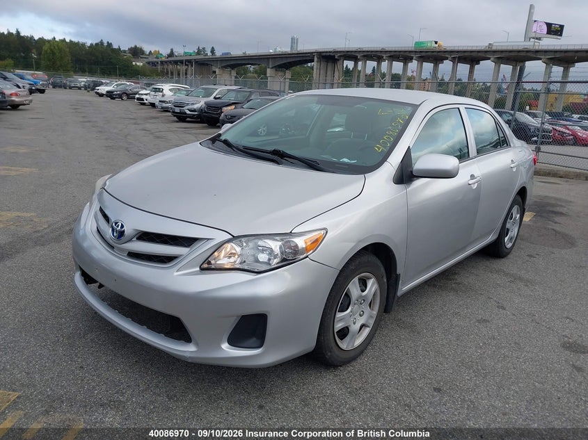 Vin: 2t1bu4ee5cc842822, lot: 30105605, toyota corolla s/le 20122
