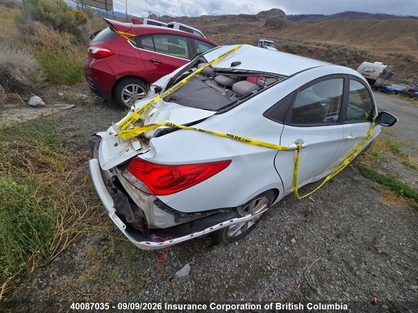 Vin: kmhcu4ae8du458382, lot: 30105687, hyundai accent gls/se 20134