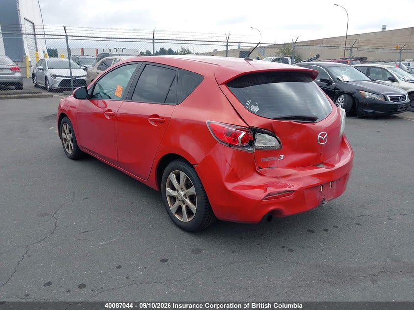 Vin: jm1bl1kf8b1368432, lot: 30105702, mazda mazda3 gx 20113