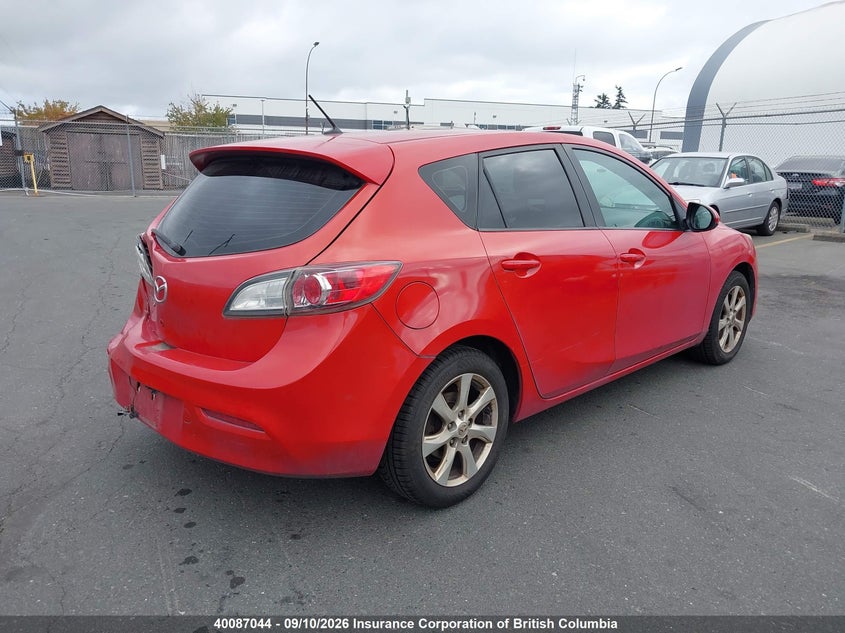 Vin: jm1bl1kf8b1368432, lot: 30105702, mazda mazda3 gx 20114