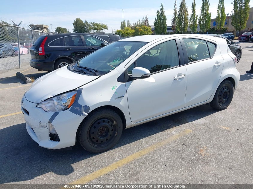 Vin: jtdkdtb3xd1536377, lot: 30105706, toyota prius 20132