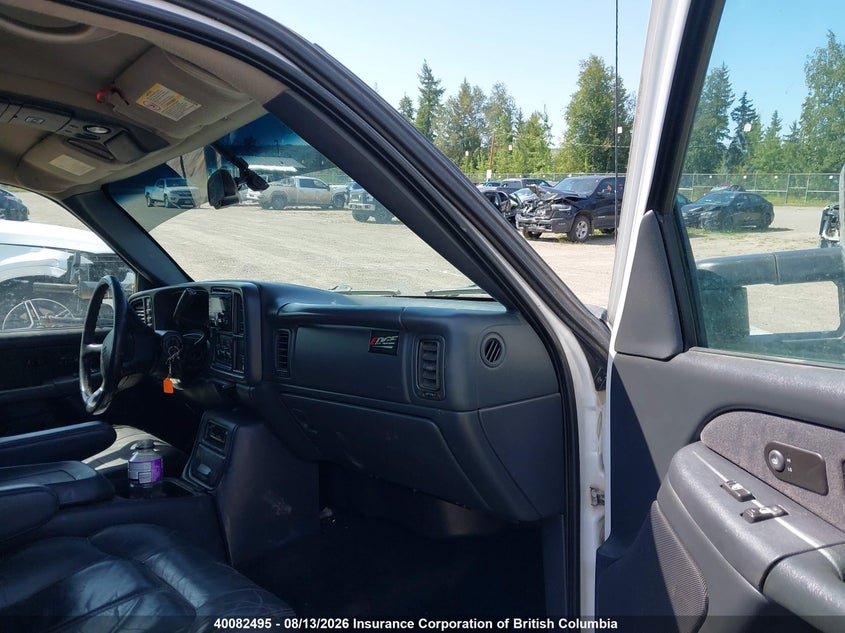 2002 GMC SIERRA PICKUP 6.6L V-8 DI, TURBO, 300HP