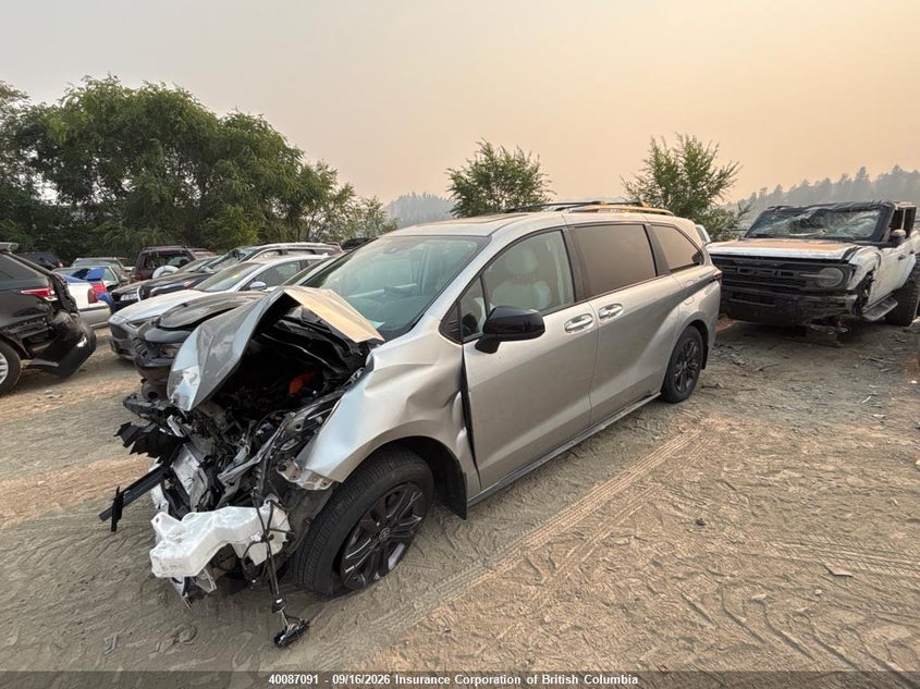 2011 Mazda 2, Front, IAAI, VIN JM1DE1HZ6B0101851 — photo 2
