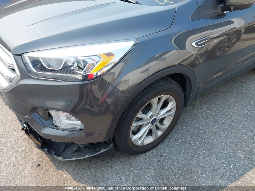 Vin: 1fmcu9h96juc52608, lot: 30105845, ford escape sel 20182