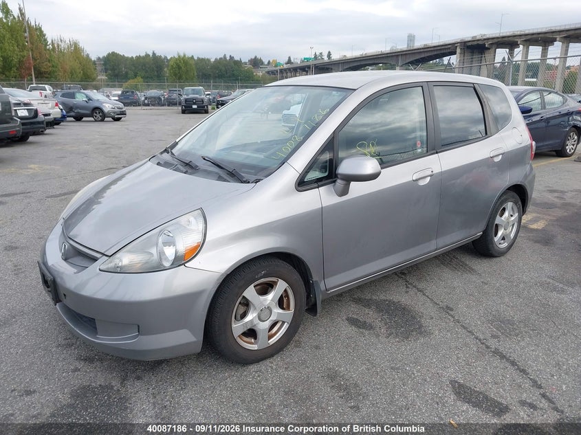 2016 Nissan Sentra, Right Side, IAAI, VIN 3N1AB7AP4GY240884 — photo 2
