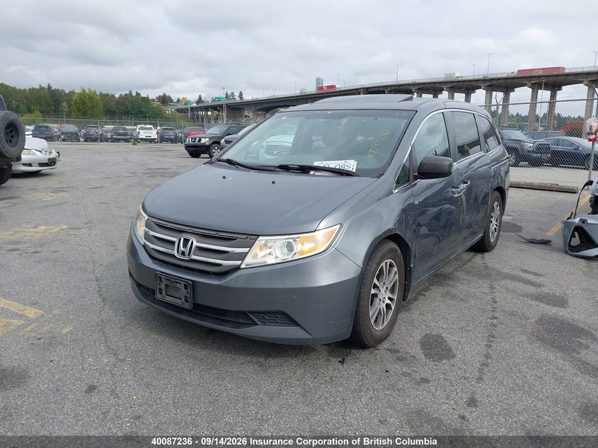 2011 Honda Odyssey, Левый бок, IAAI, VIN 5FNRL5H60BB502967 — фото 2