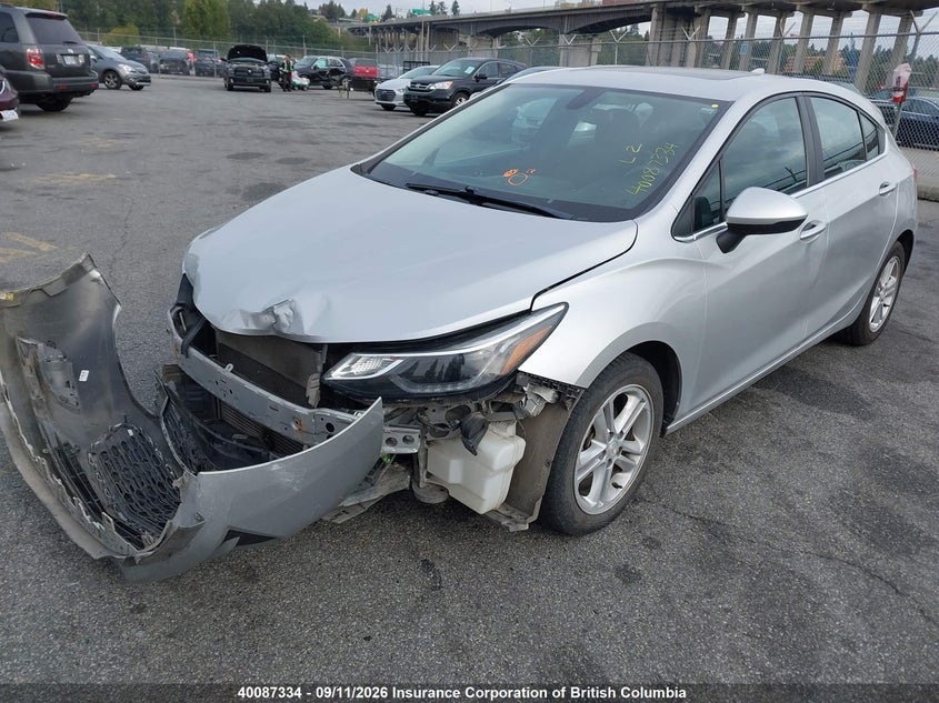 Vin: 3g1be6sm1hs506673, lot: 30106061, chevrolet cruze 20172