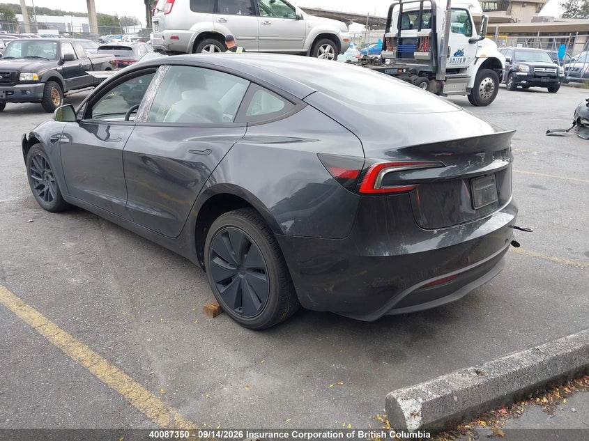 Vin: lrw3e7fa4rc201335, lot: 30106084, tesla model 3 20243