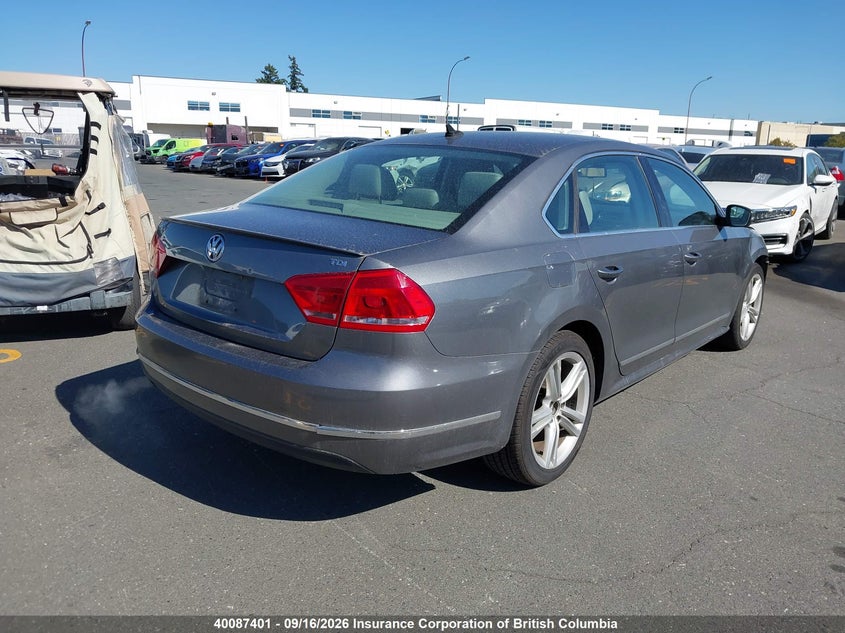 Vin: 1vwcv7a37fc095452, lot: 30106151, volkswagen passat 2.0 tdi highline 20154