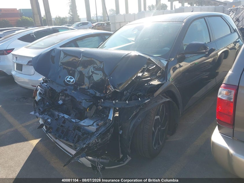 2018 Chevrolet Suburban Lt, Front, IAAI, VIN 1GNSKHKC6JR239517 — photo 2