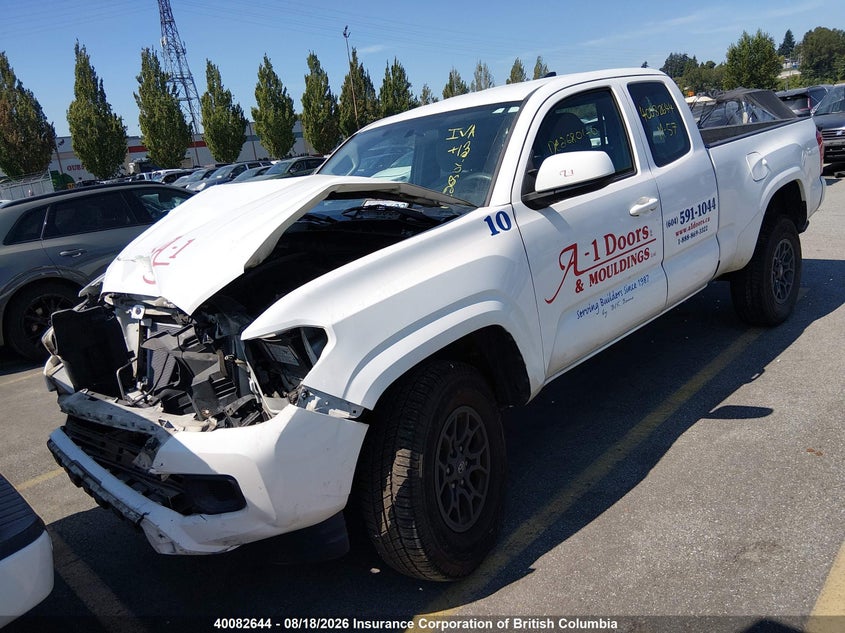 2016 Toyota Tacoma Access Cab/Sr/Sr5, Front, IAAI, VIN 5TFRX5GN2GX054919 — photo 2