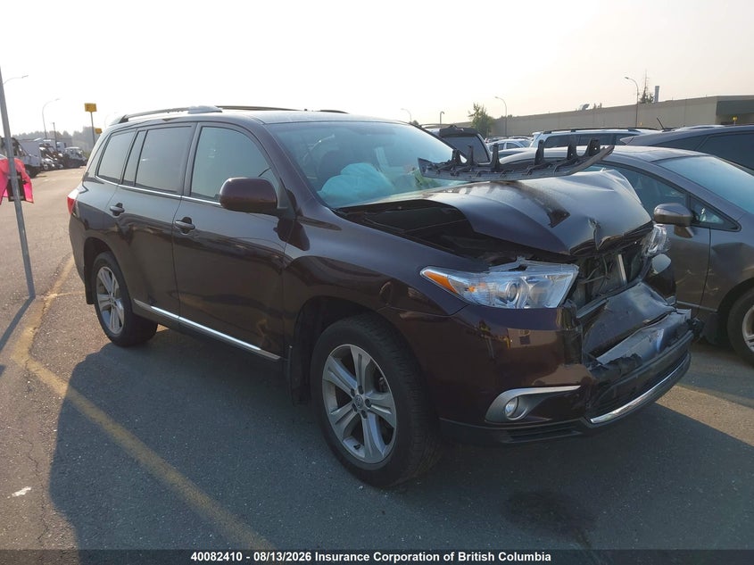 Vin: 5tdbk3eh2ds218575, lot: 30106366, toyota highlander plus/se 2013 img_1