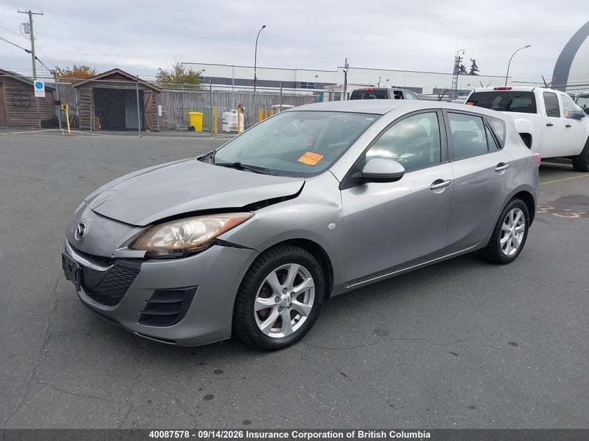 Vin: jm1bl1hfxa1239288, lot: 30106367, mazda mazda3 gx 20102