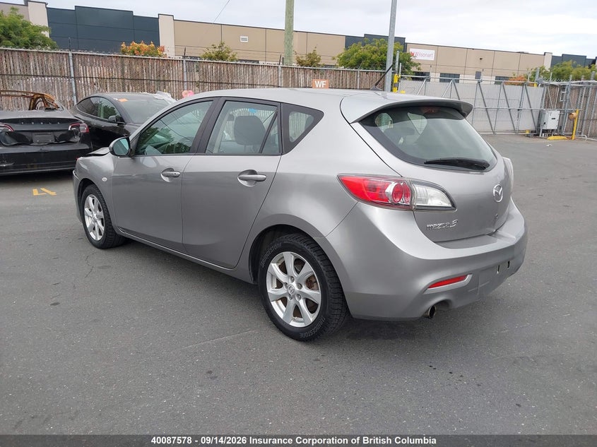 Vin: jm1bl1hfxa1239288, lot: 30106367, mazda mazda3 gx 20103