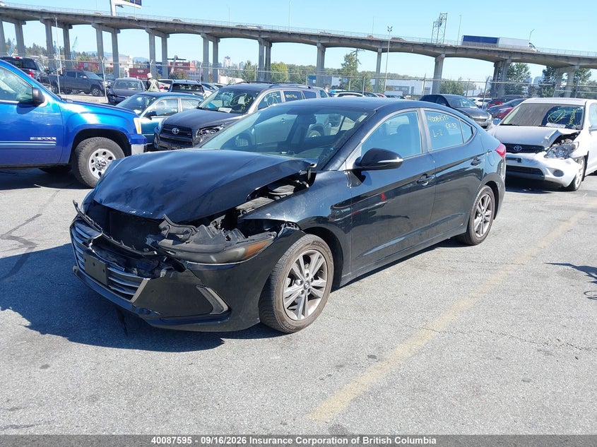 2007 Lexus IS, Front, IAAI, VIN JTHCK262572019815 — photo 2