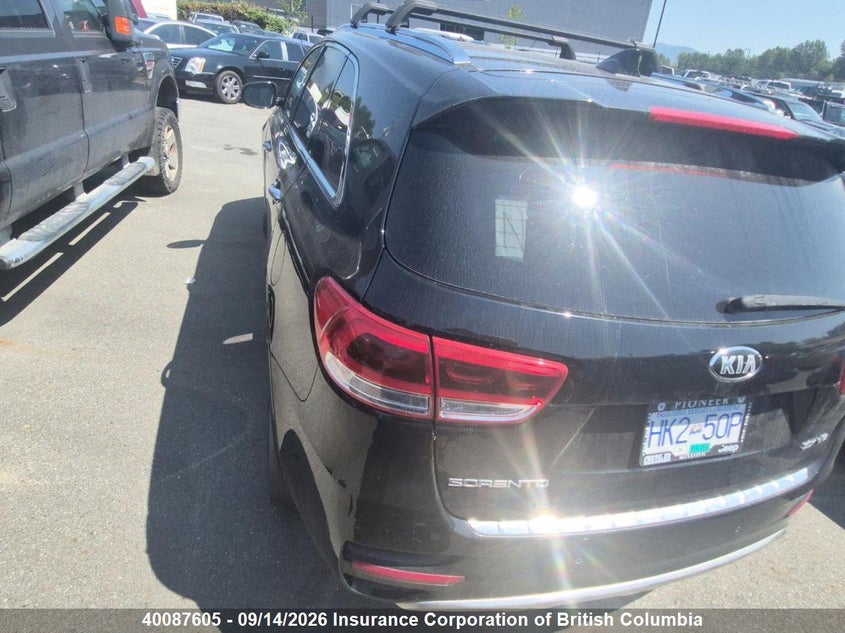 Vin: 5xypkda58hg318545, lot: 30106401, kia sorento sx/sx limited 20173