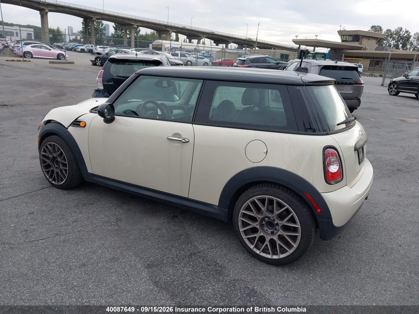 Vin: wmwsu3c57ct367192, lot: 30106458, mini cooper 20123