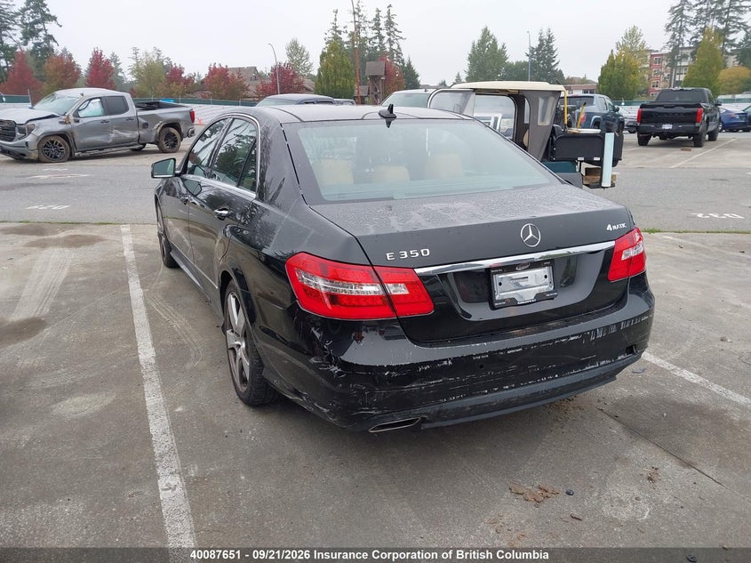 Vin: wddhf8hb3ba499577, lot: 30106460, mercedes-benz e 350 4matic 20113