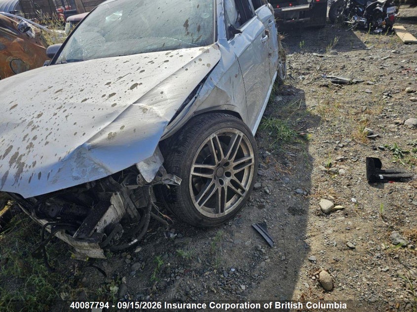 Vin: wauhfcfl2dn037769, lot: 30106633, audi a4 20132