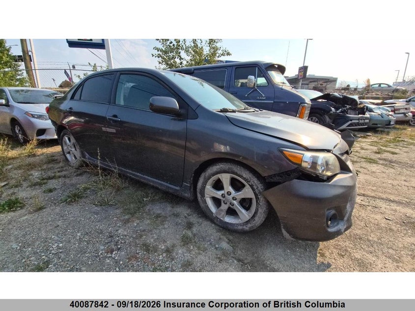 Vin: 2t1bu4ee4cc873849, lot: 30106685, toyota corolla s/le 2012 img_1