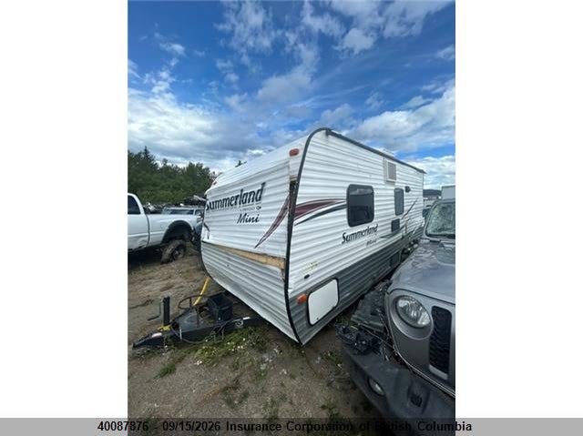 2022 GMC Sierra, Front, IAAI, VIN 3GTU9DED6NG151857 — photo 2