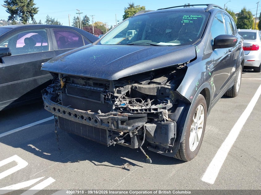 Vin: 1fmcu9gdxhua66909, lot: 30106776, ford escape se 20172