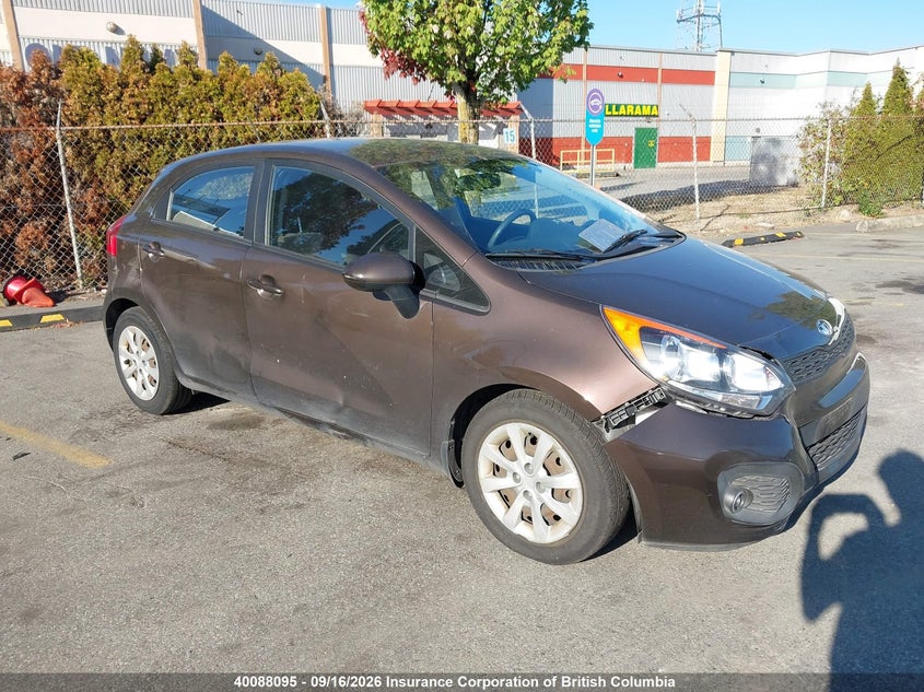 Vin: knadm5a38d6800704, lot: 30106981, kia rio ex/lx/lx+/sx 2013 img_1