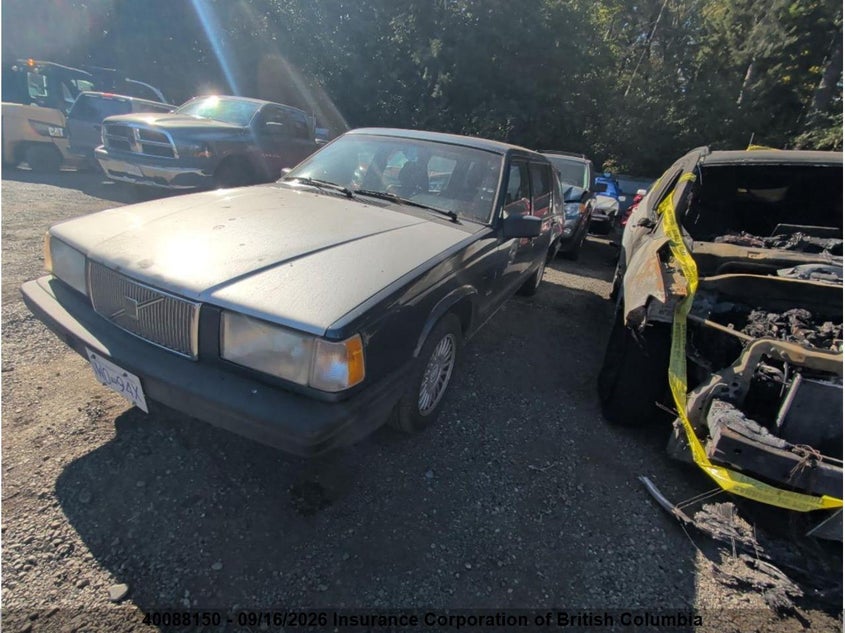 1993 Volvo 940, Rear, IAAI, VIN YV1JW8831P3058511 — photo 2