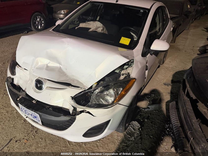 Vin: jm1de1hy1b0108858, lot: 30107192, mazda mazda2 20112