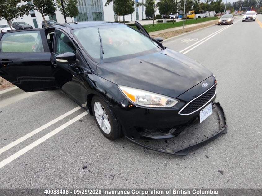 Vin: 1fadp3k23hl220486, lot: 30107372, ford focus 2017 img_1