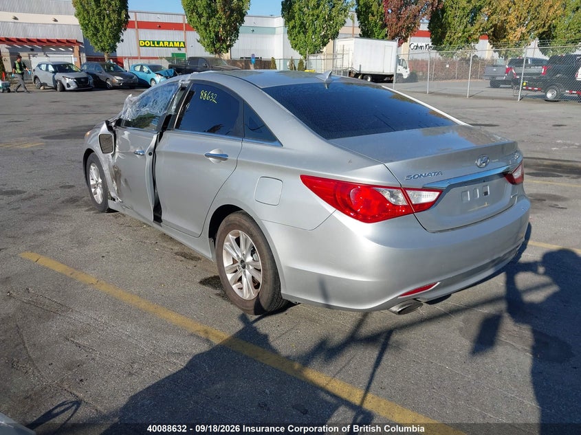 Vin: 5npec4ab8bh183545, lot: 30107650, hyundai sonata se/limited 20113
