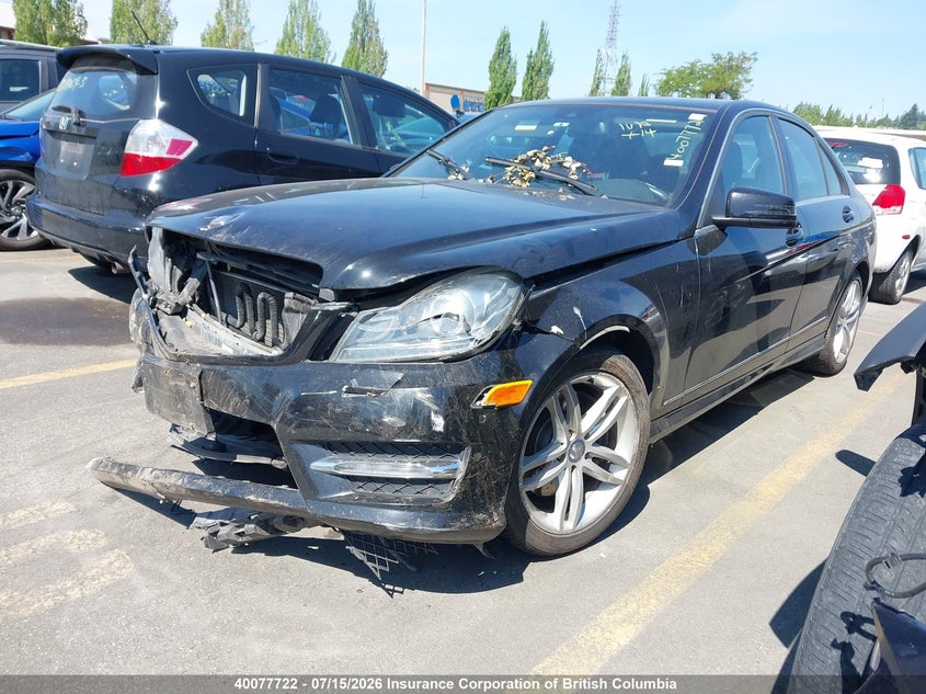 Vin: wddgf8ab6da795721, lot: 30107653, mercedes-benz c 300 4matic 20132