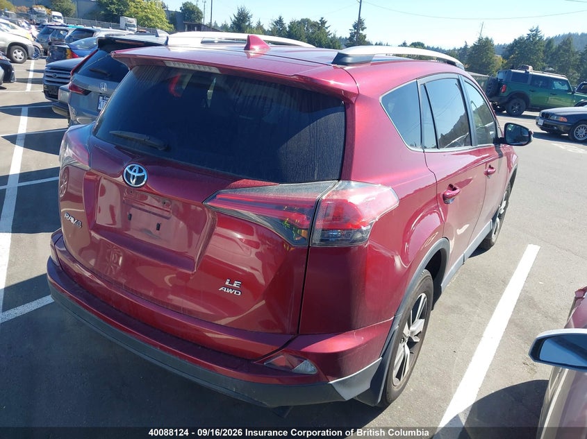 Vin: 2t3bfrev0jw790722, lot: 30107657, toyota rav4 le 20184