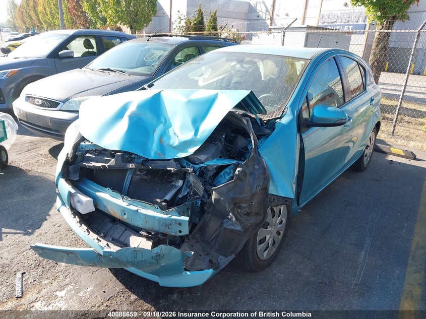 Vin: jtdkdtb30e1072131, lot: 30107683, toyota prius 20142