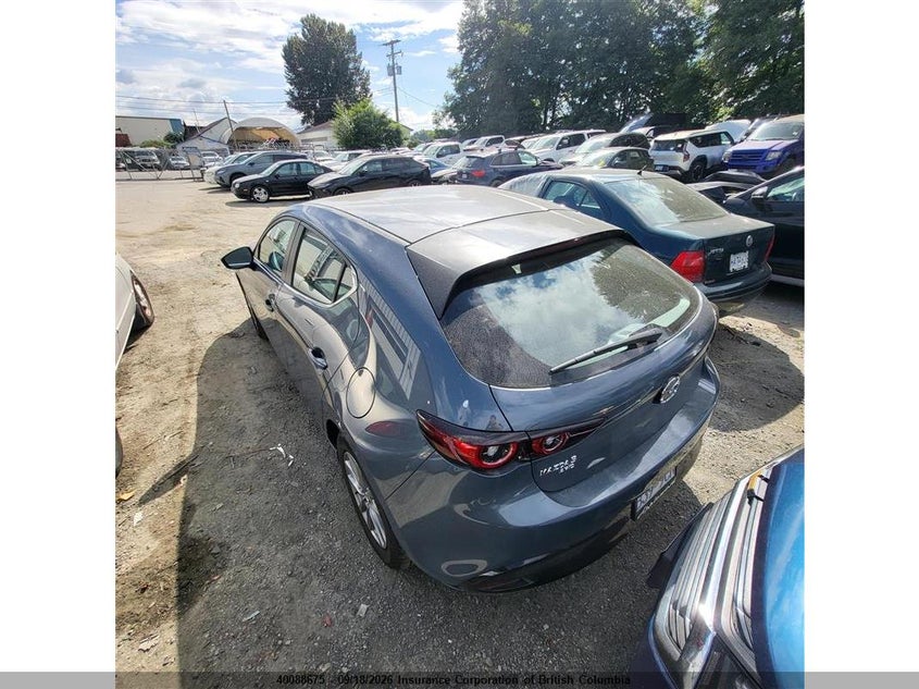 Vin: jm1bpbll7t1860885, lot: 30107703, mazda mazda3 gs 20263