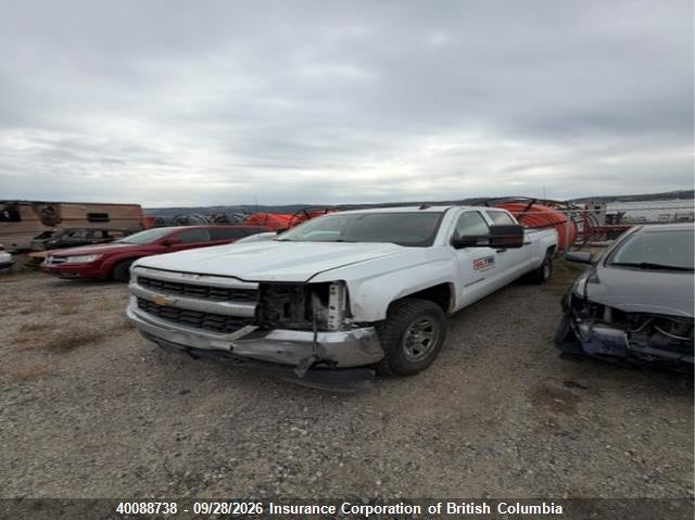 2017 Chevrolet Silverado K1500/K1500 Ls, Front, IAAI, VIN 1GCUKNEC1HF243644 — photo 2
