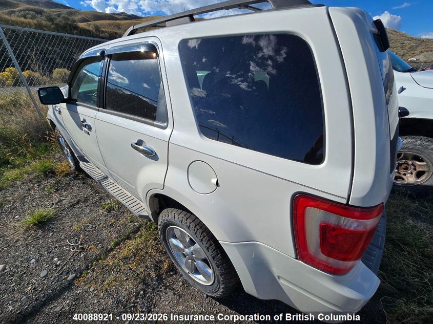 Vin: 1fmcu9dg8akb86479, lot: 30107994, ford escape xlt 20103